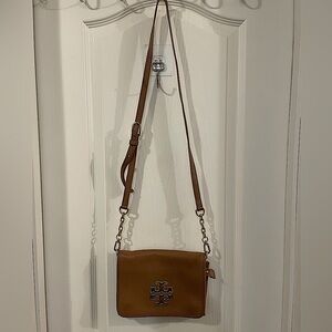 Tory Burch crossbody EUC